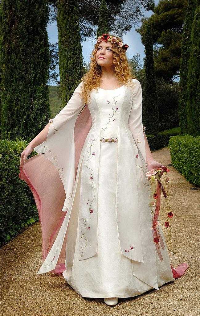 Medieval Dama Blanca